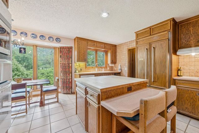 11 N Sandpiper St, Wichita, KS 67230