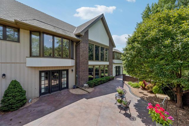 11 N Sandpiper St, Wichita, KS 67230