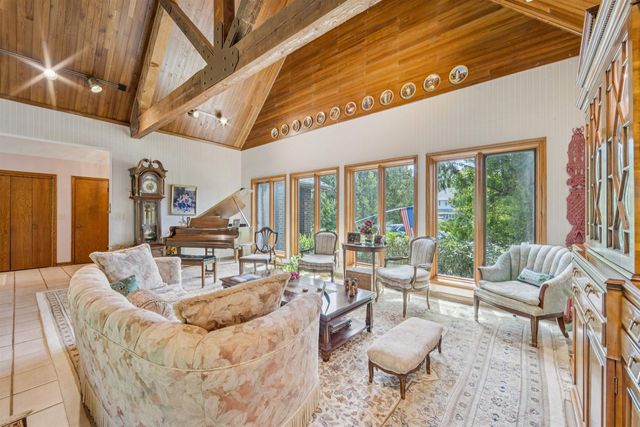 11 N Sandpiper St, Wichita, KS 67230