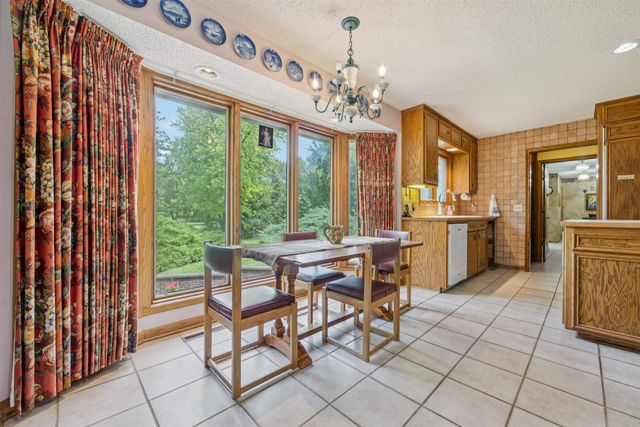 11 N Sandpiper St, Wichita, KS 67230