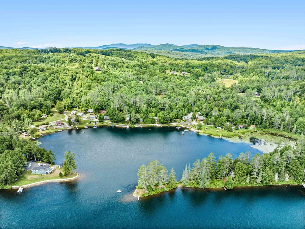85 Upper Herricks Cove Road, Woodbury, VT 05681