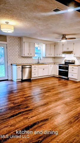 151 E Eagle Ridge Drive, Florence, MS 39073