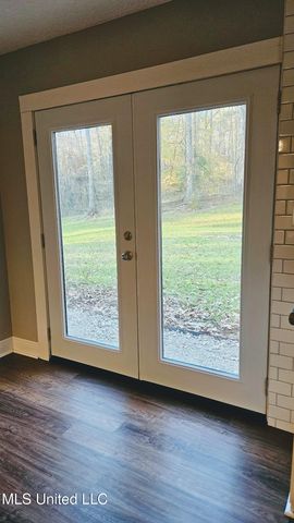 151 E Eagle Ridge Drive, Florence, MS 39073