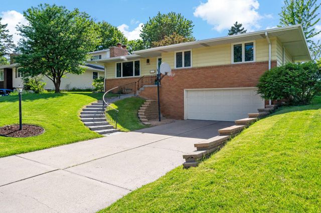 3324 Skycroft Drive, Saint Anthony, MN 55418
