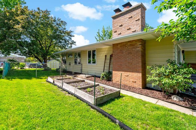 3324 Skycroft Drive, Saint Anthony, MN 55418