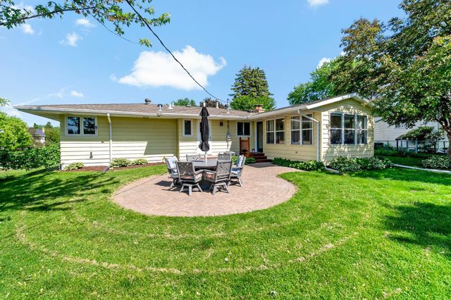 3324 Skycroft Drive, Saint Anthony, MN 55418