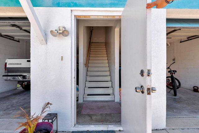 2409 AVENUE B, Bradenton Beach, FL 34217