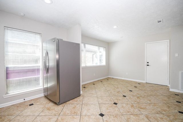 6906 Grant Drive, Richmond, TX 77469