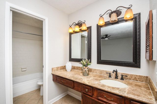 6906 Grant Drive, Richmond, TX 77469