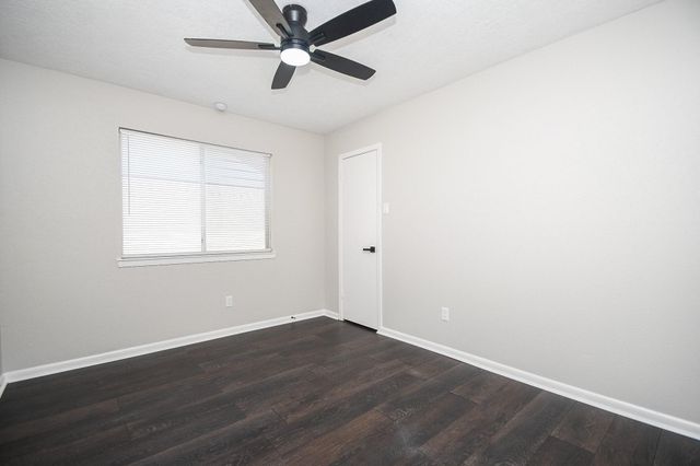 6906 Grant Drive, Richmond, TX 77469