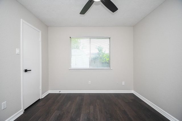 6906 Grant Drive, Richmond, TX 77469