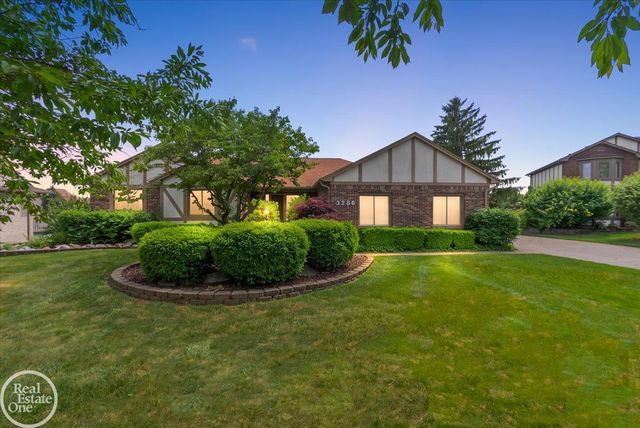 3286 Sandy Pt. Drive, Shelby Twp, MI 48316