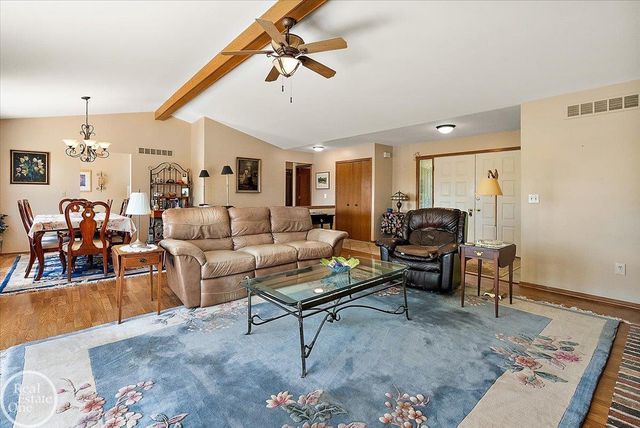 3286 Sandy Pt. Drive, Shelby Twp, MI 48316