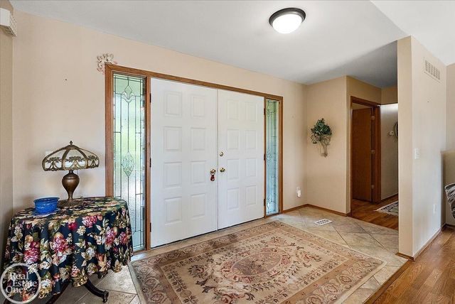 3286 Sandy Pt. Drive, Shelby Twp, MI 48316