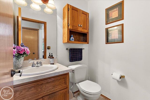 3286 Sandy Pt. Drive, Shelby Twp, MI 48316