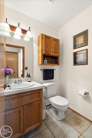 3286 Sandy Pt. Drive, Shelby Twp, MI 48316