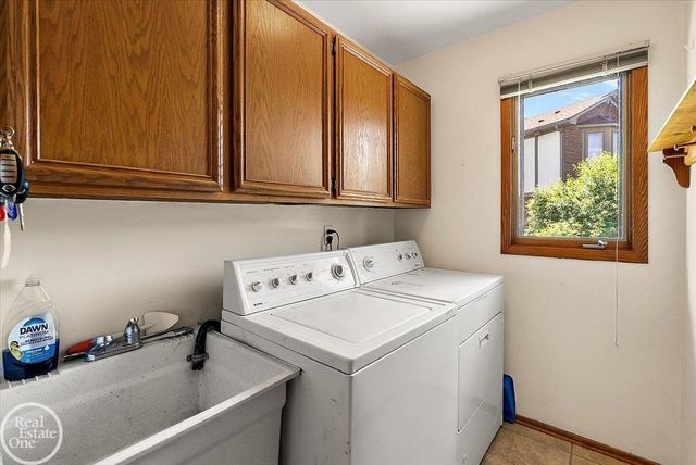 3286 Sandy Pt. Drive, Shelby Twp, MI 48316
