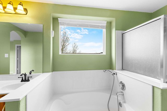 428 Peaceful Meadows Drive NE, Rio Rancho, NM 87144