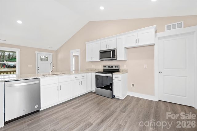 407 Queens Road, Gastonia, NC 28052