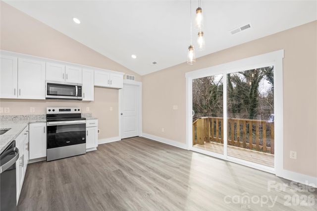 407 Queens Road, Gastonia, NC 28052