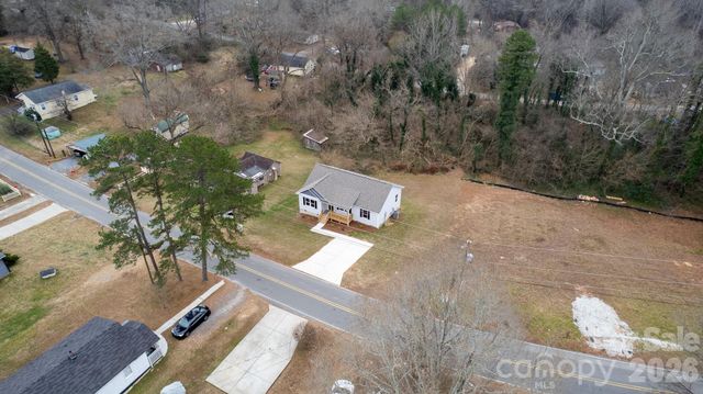 407 Queens Road, Gastonia, NC 28052
