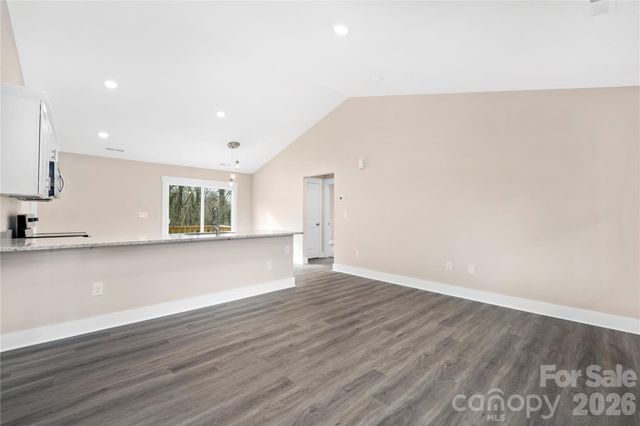 407 Queens Road, Gastonia, NC 28052