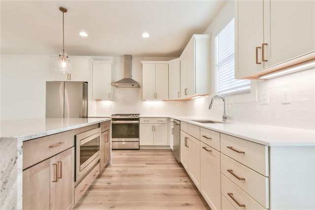 5858 Westin Road, Sandy Springs, GA 30328