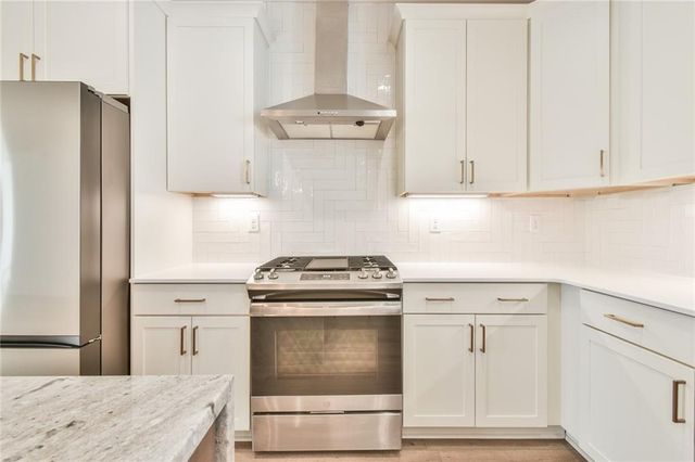 5858 Westin Road, Sandy Springs, GA 30328