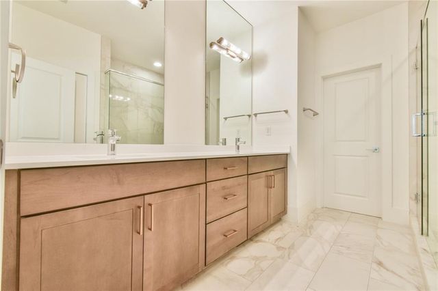 5858 Westin Road, Sandy Springs, GA 30328