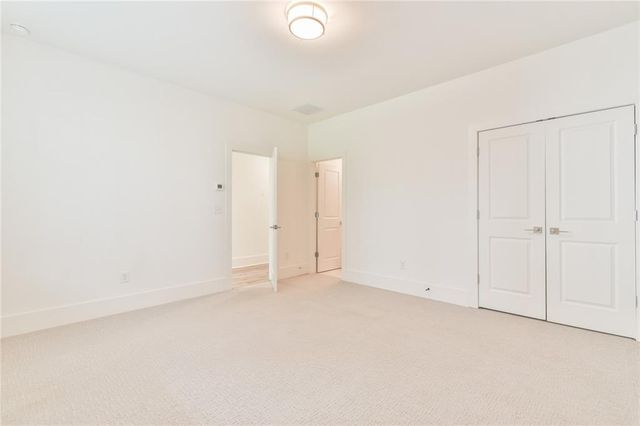 5858 Westin Road, Sandy Springs, GA 30328