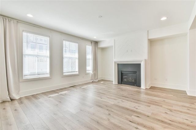 5858 Westin Road, Sandy Springs, GA 30328