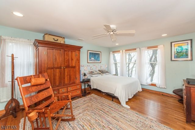 239 E Shore Lake Owassa Rd, Frankford Twp., NJ 07860