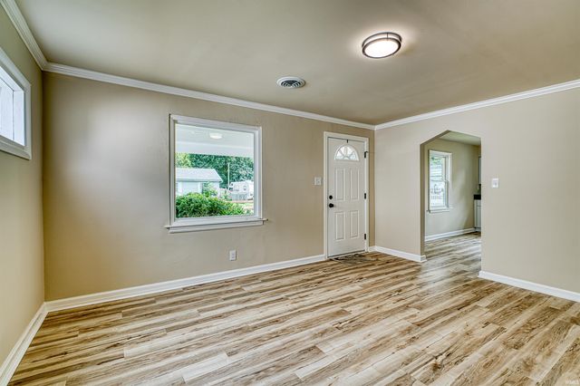 2229 Kathleen Avenue, Evansville, IN 47714