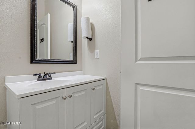 14929 TED BANKS Avenue, El Paso, TX 79938