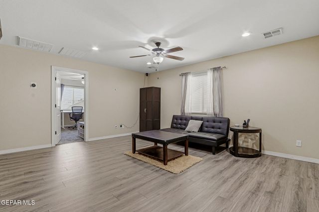 14929 TED BANKS Avenue, El Paso, TX 79938