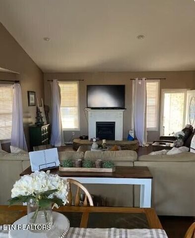 1565 Vista Drive, Monterey, TN 38574