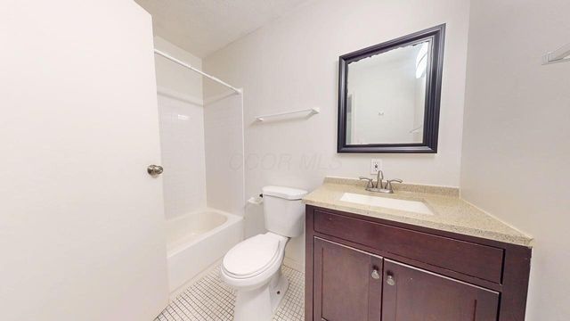 5285 Portland Street, 104, Columbus, OH 43235