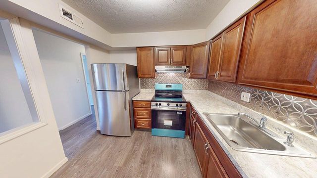 5285 Portland Street, 104, Columbus, OH 43235