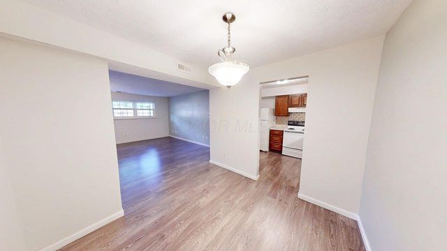 5285 Portland Street, 104, Columbus, OH 43235