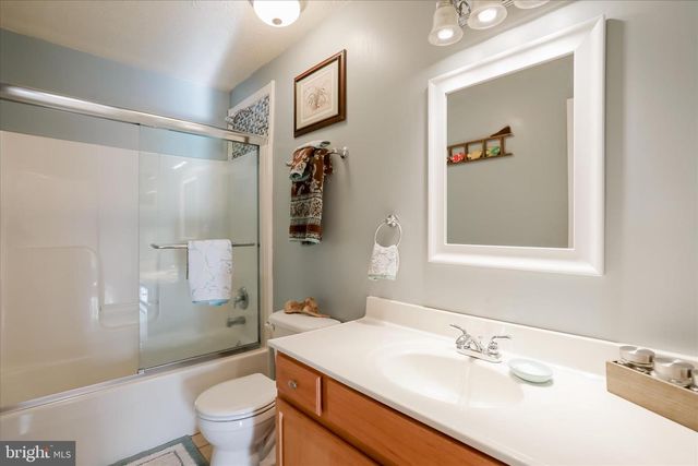 2747 TIMBER RIDGE RD, Capon Bridge, WV 26711