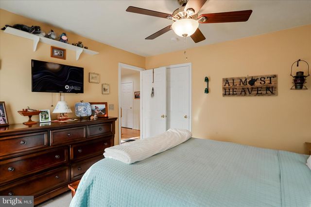 2747 TIMBER RIDGE RD, Capon Bridge, WV 26711