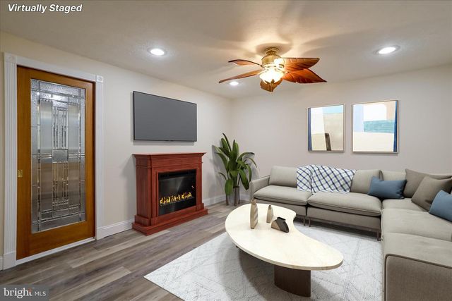 2747 TIMBER RIDGE RD, Capon Bridge, WV 26711