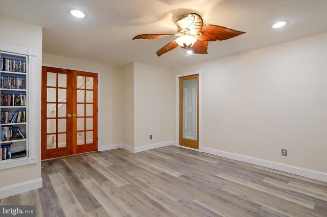 2747 TIMBER RIDGE RD, Capon Bridge, WV 26711
