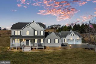 2747 TIMBER RIDGE RD, Capon Bridge, WV 26711