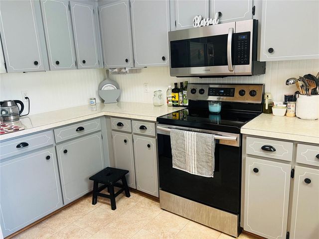 8225 WAKEFORD ROAD, Lake Wales, FL 33898