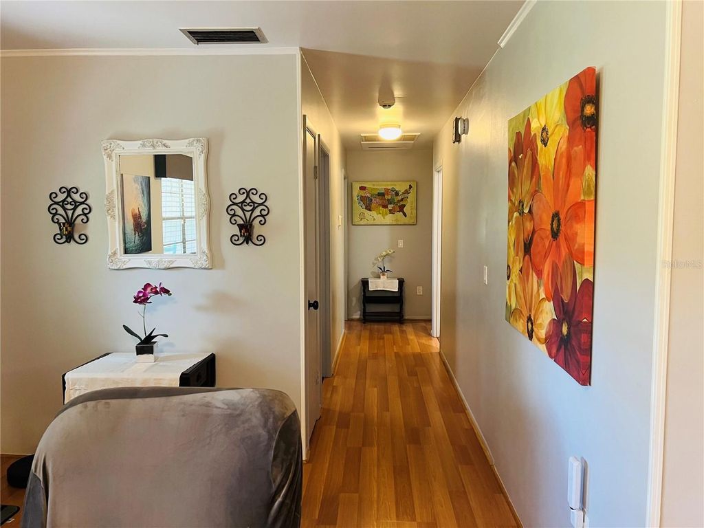 Image 37 of property listing at 8225 WAKEFORD ROAD, Lake Wales, FL 33898