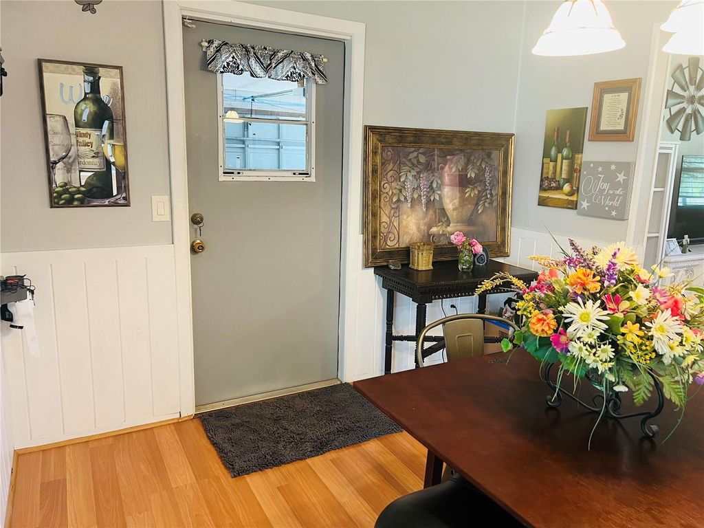 Image 45 of property listing at 8225 WAKEFORD ROAD, Lake Wales, FL 33898