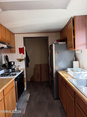 6 Ketten Road, Tonopah, NV 89049