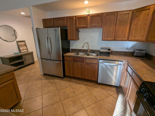 4191 N Fortune Loop, Tucson, AZ 85719