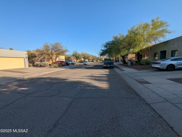 4191 N Fortune Loop, Tucson, AZ 85719